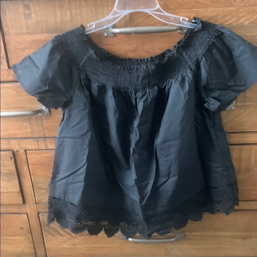 NWOT Who What Wear Black Smocked Flutter Sleeve Blouse.